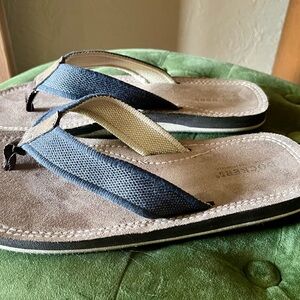 Dockers Men’s Flip Flops, Size 10, Great Condition!